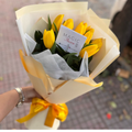 Tulips amarillo